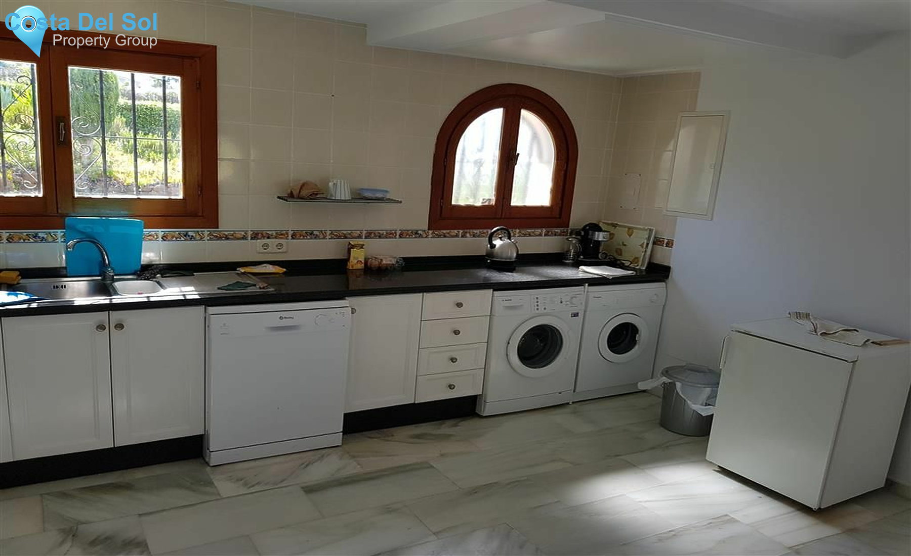 Detached Villa in La Duquesa-1551496