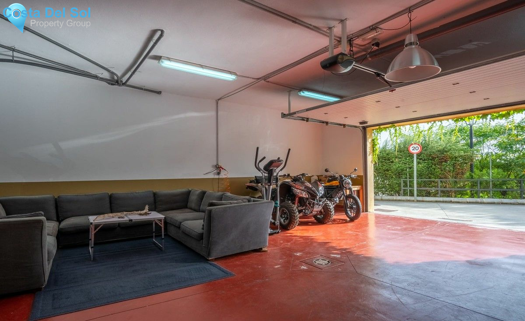 Detached Villa in La Mairena-1169174