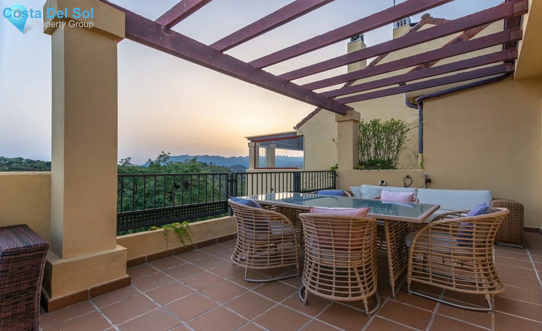 Detached Villa in La Mairena-1169175