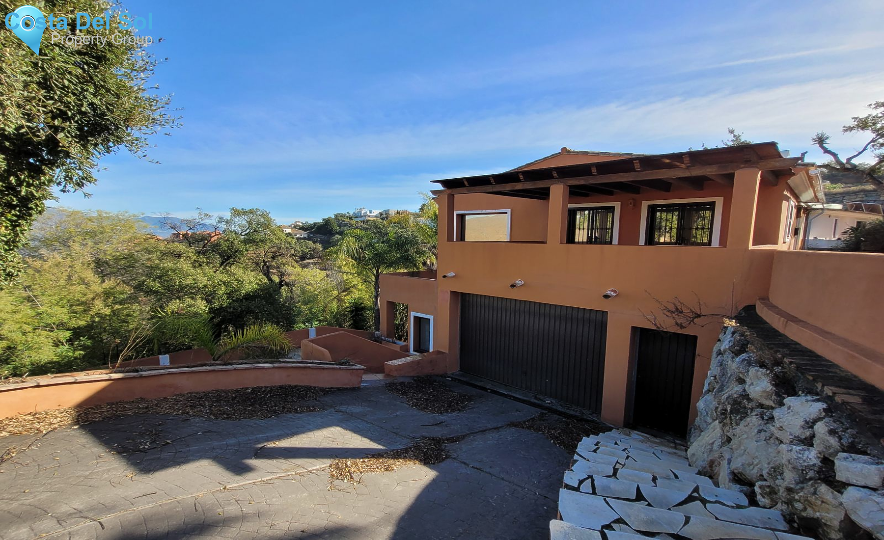 Detached Villa in La Mairena-1443402
