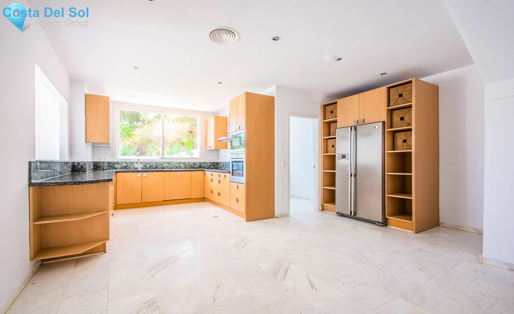 Detached Villa in La Mairena-1520611