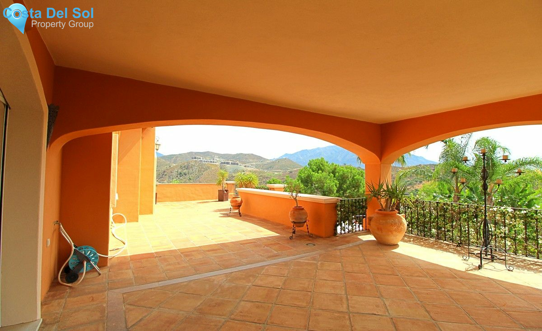 Detached Villa in La Quinta-1221030
