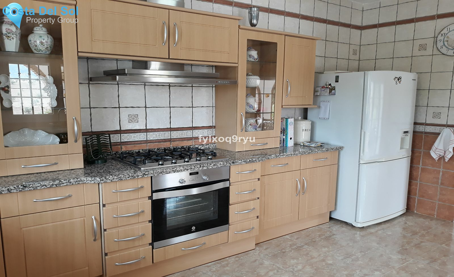 Detached Villa in La Viñuela-1210010