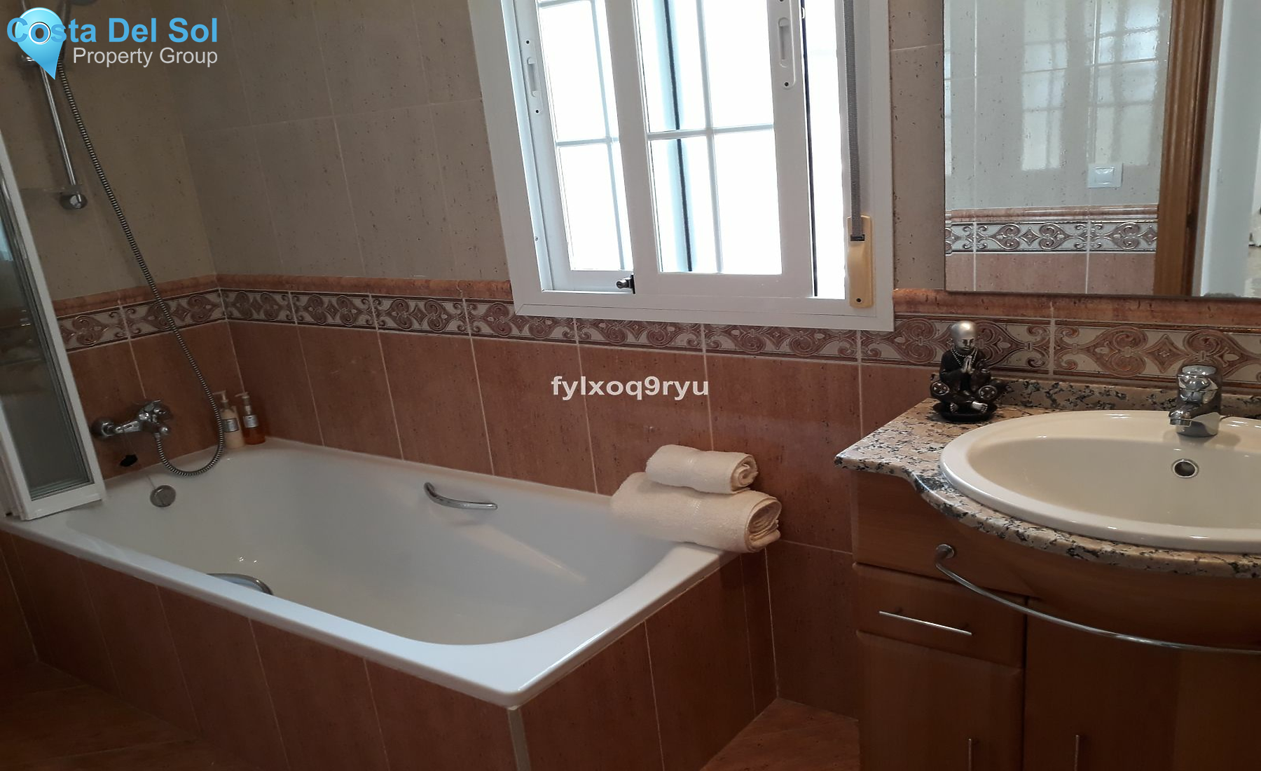 Detached Villa in La Viñuela-1210014