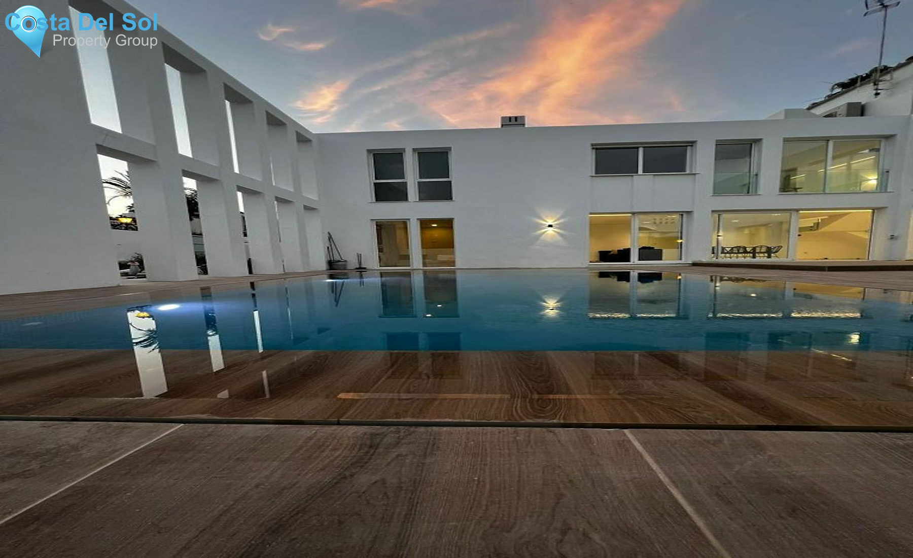 Detached Villa in Las Brisas-1145730