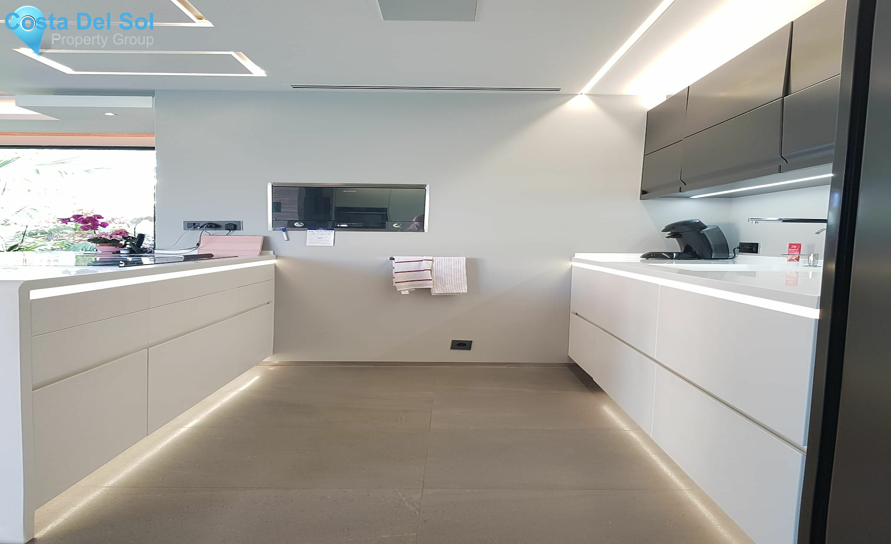 Detached Villa in Las Chapas-1181215