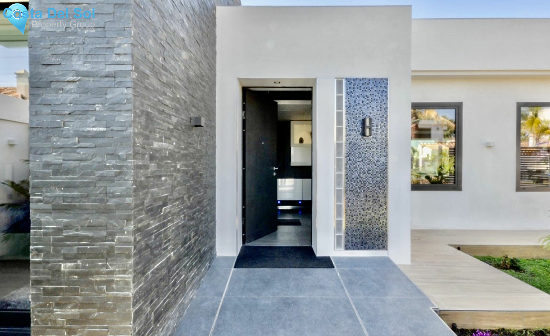 Detached Villa in Las Chapas