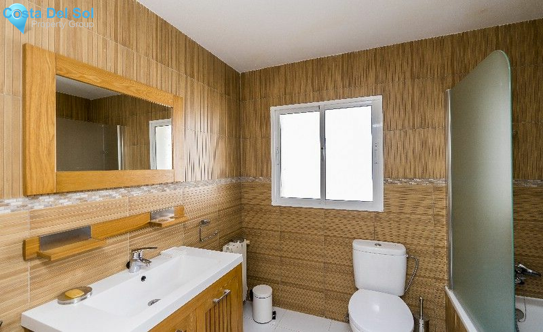 Detached Villa in Las Chapas-1419194