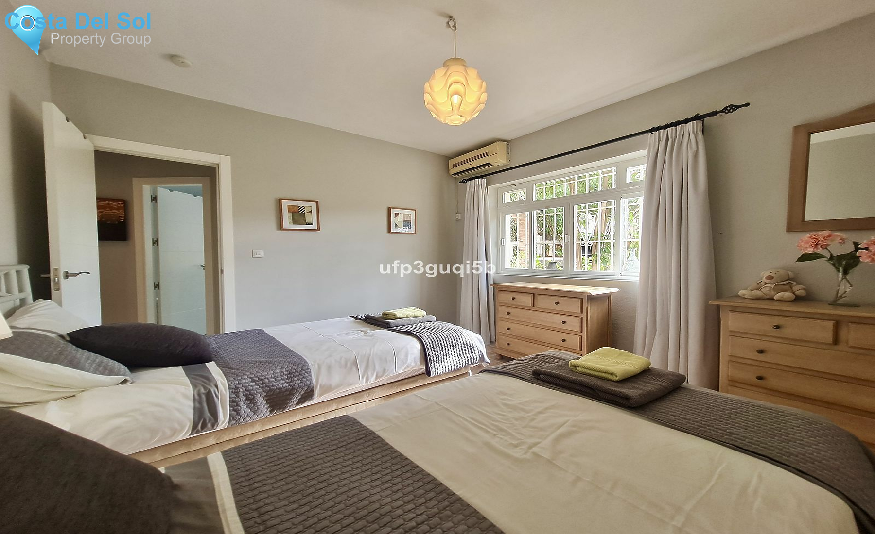 Detached Villa in Las Chapas-1531236