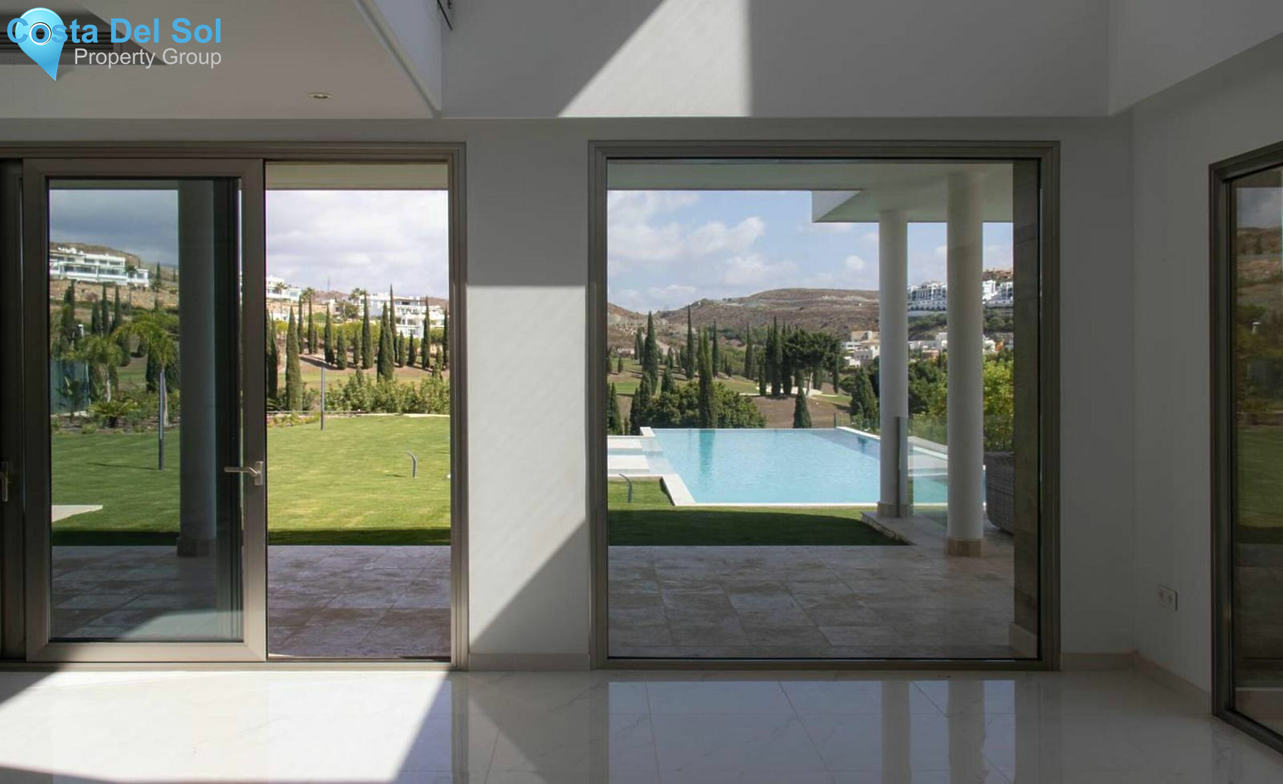 Detached Villa in Los Flamingos-1396319