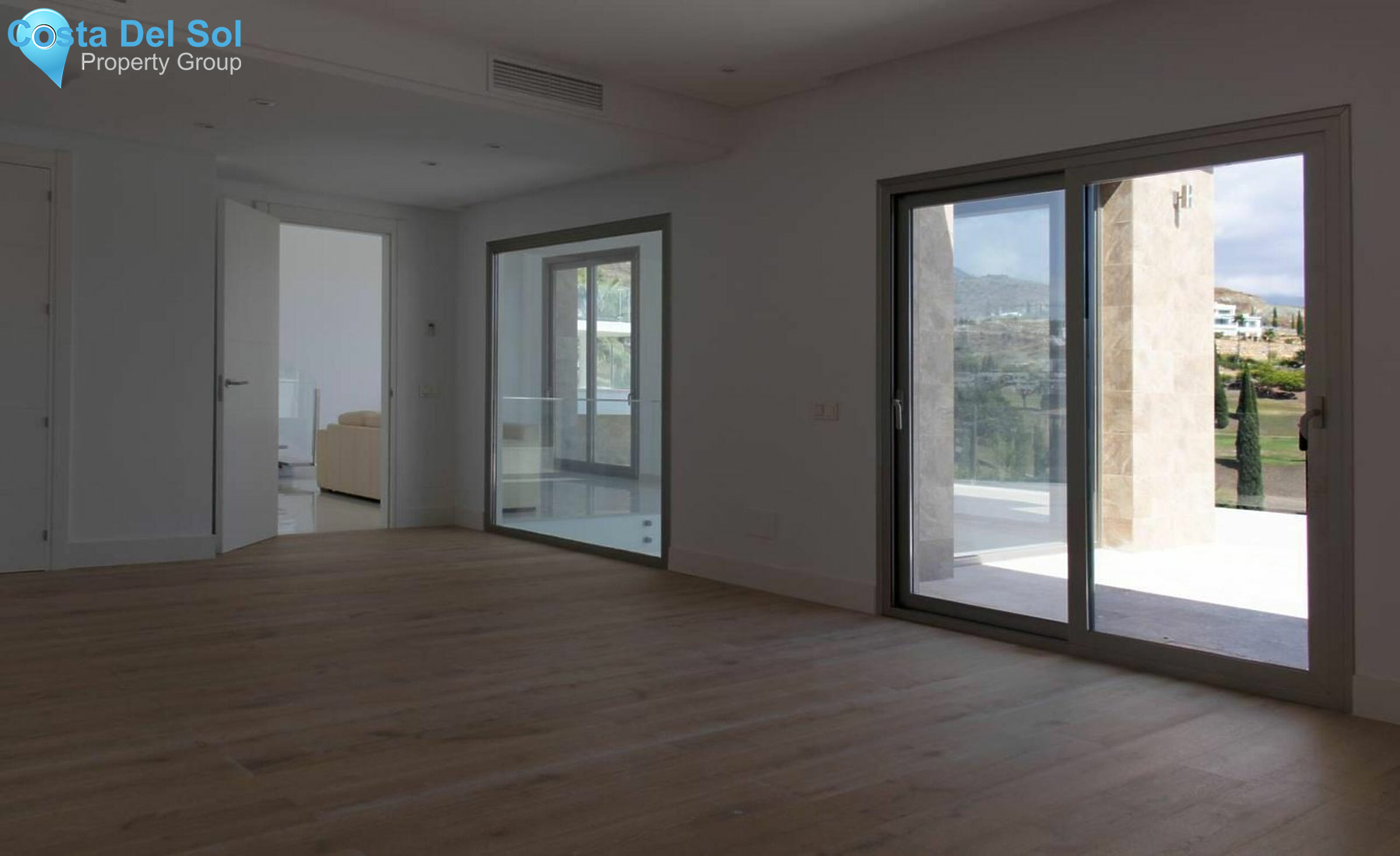 Detached Villa in Los Flamingos-1396322