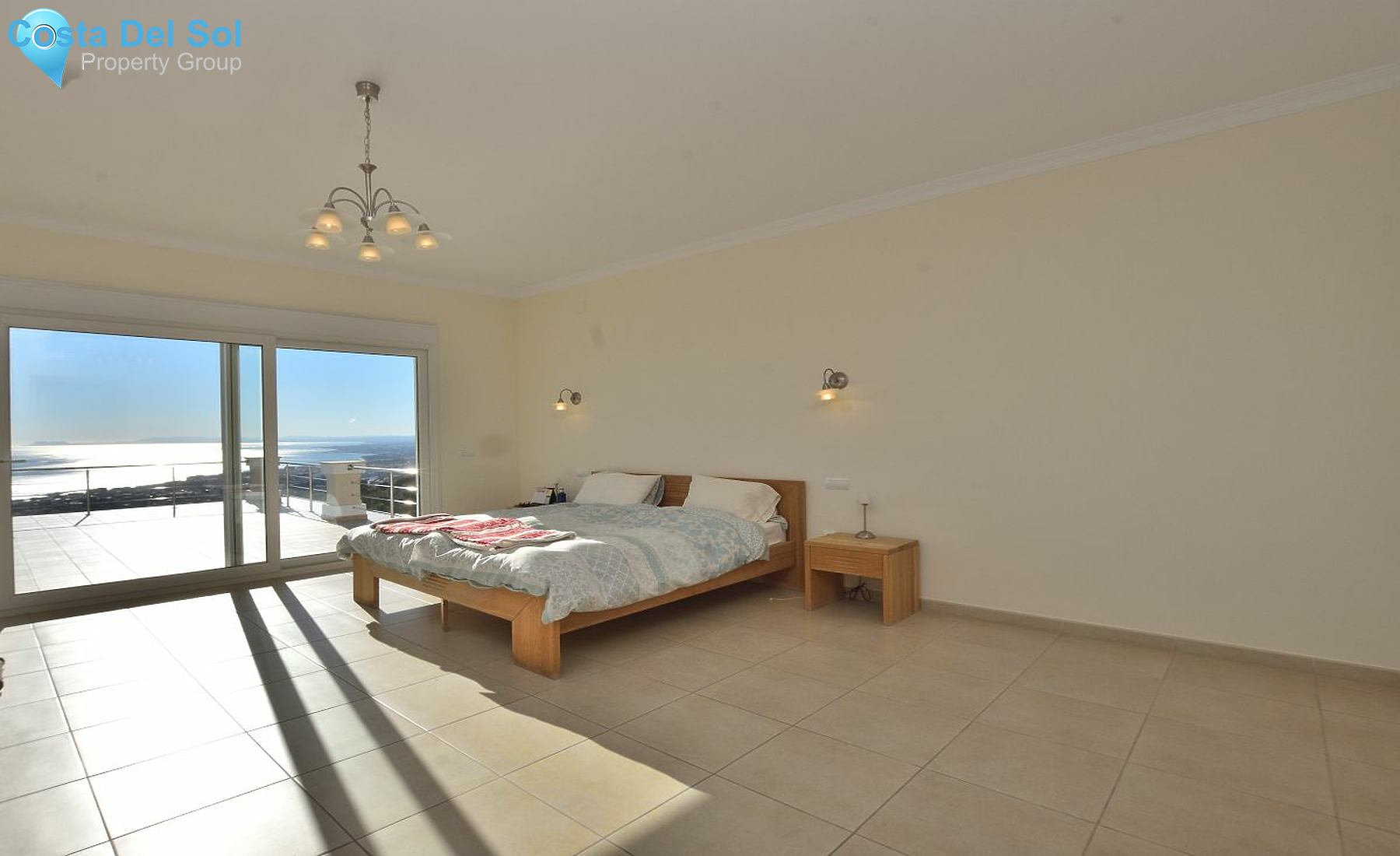 Detached Villa in Marbella-1127667