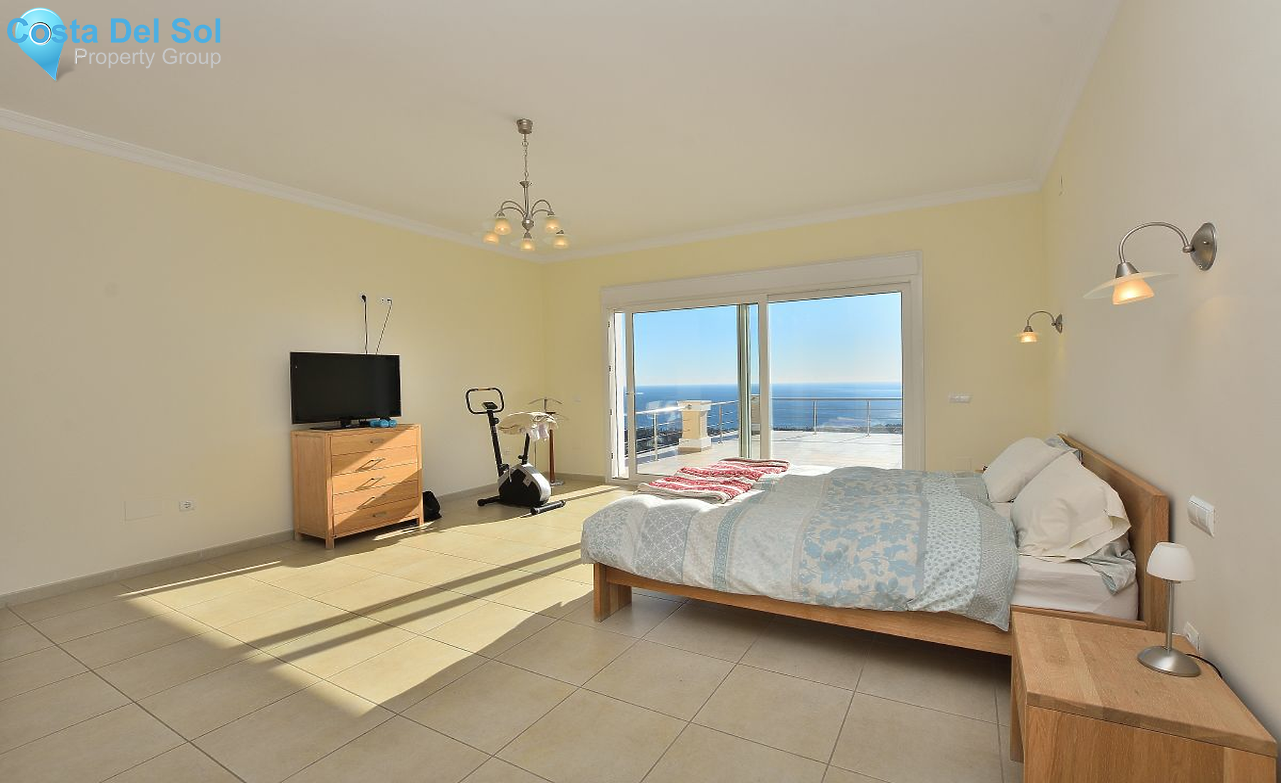 Detached Villa in Marbella-1127668