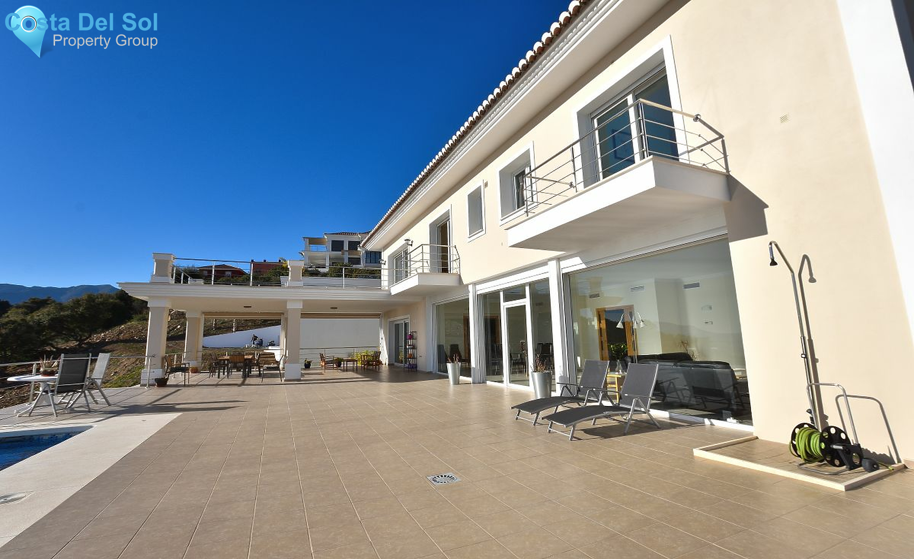 Detached Villa in Marbella-1127659