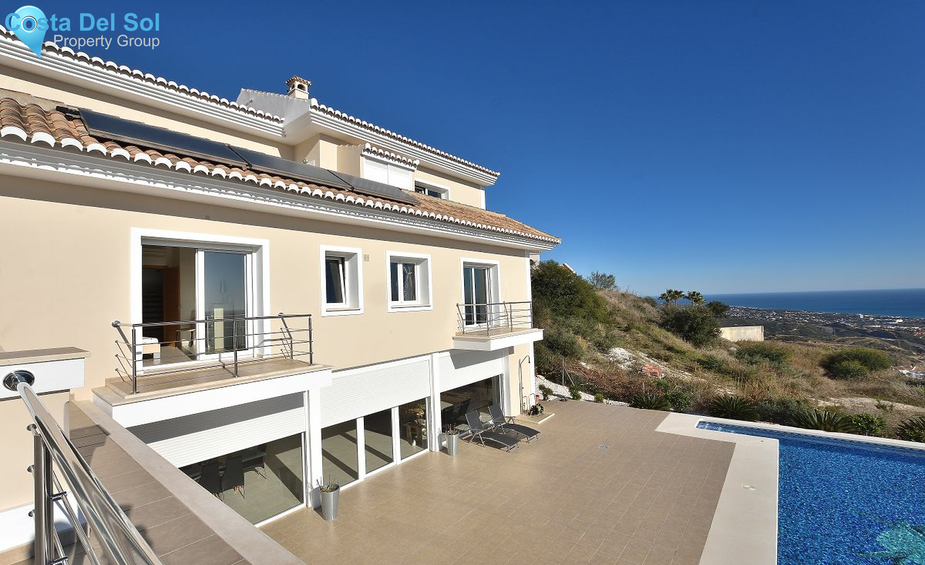 Detached Villa in Marbella-1127663