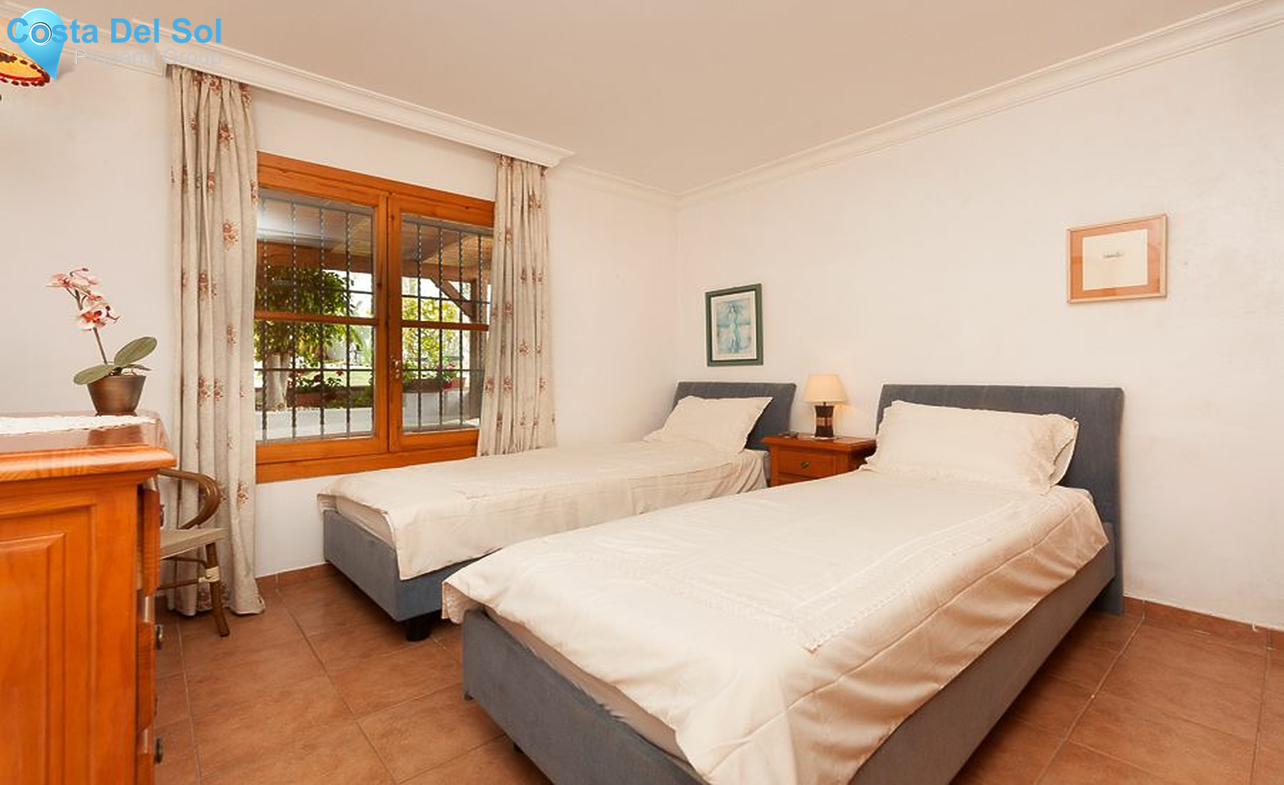 Detached Villa in Marbella-1134531
