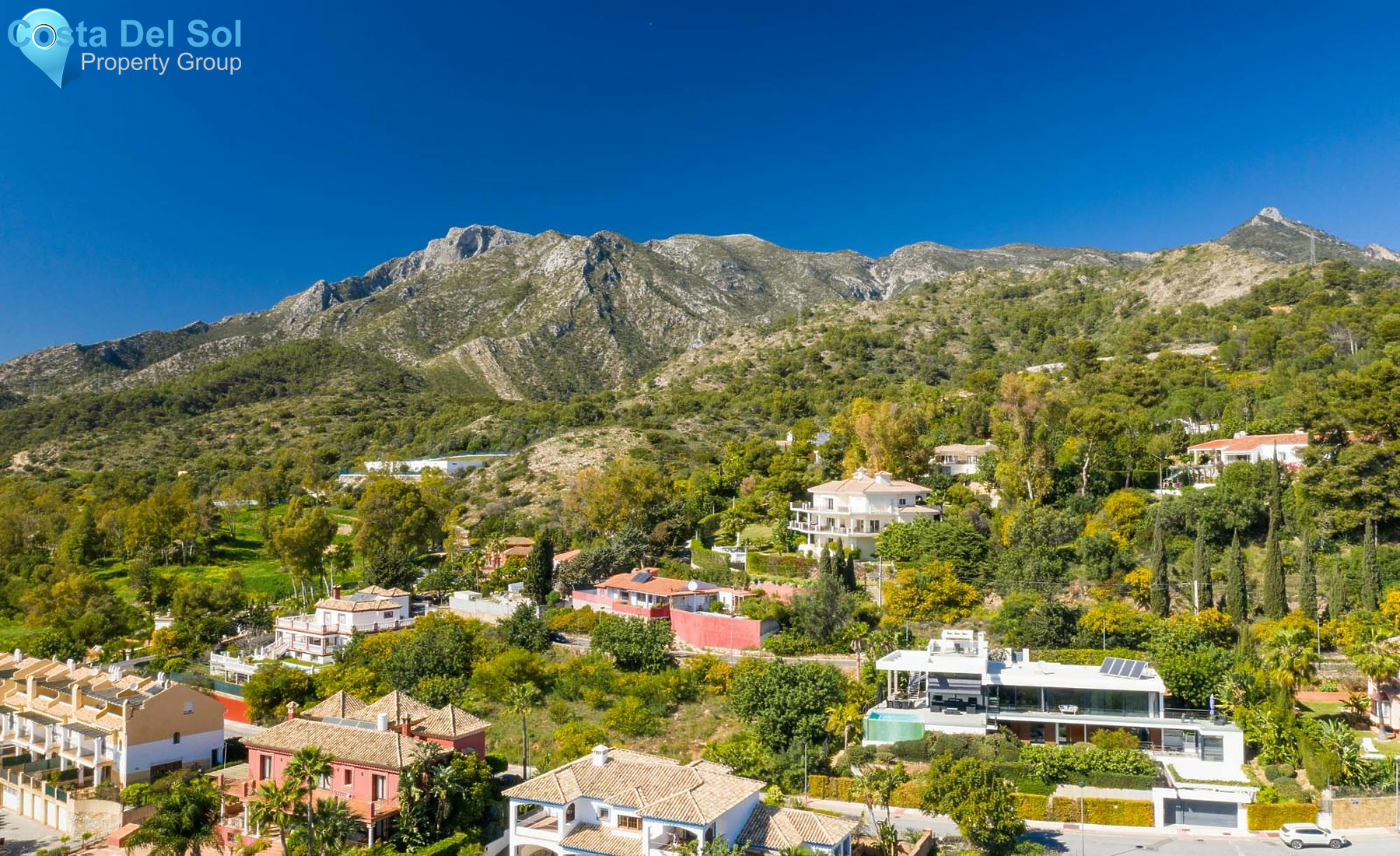 Detached Villa in Marbella-1194419