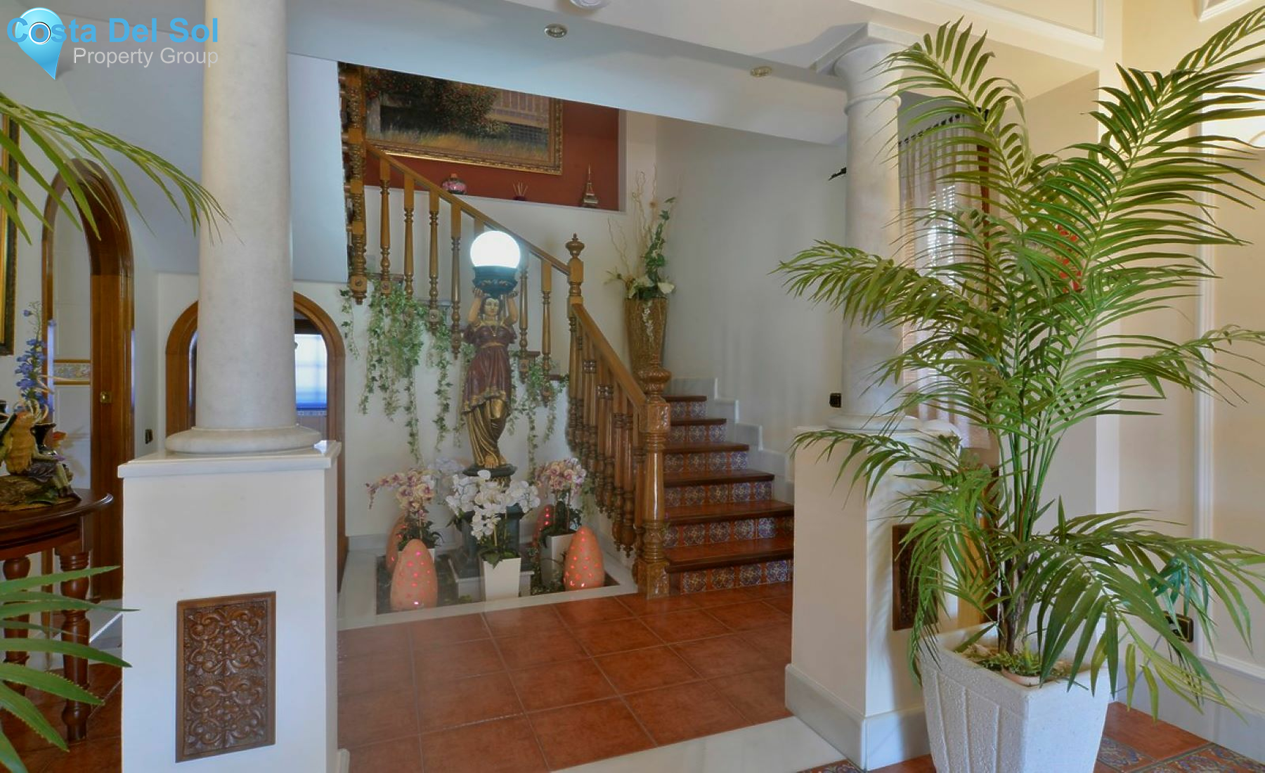 Detached Villa in Marbella-1205064