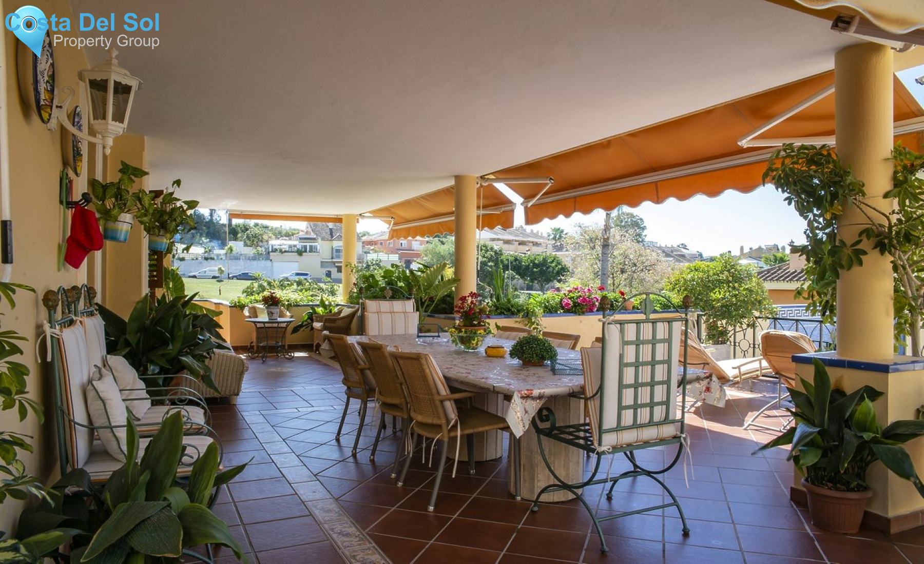Detached Villa in Marbella-1205058