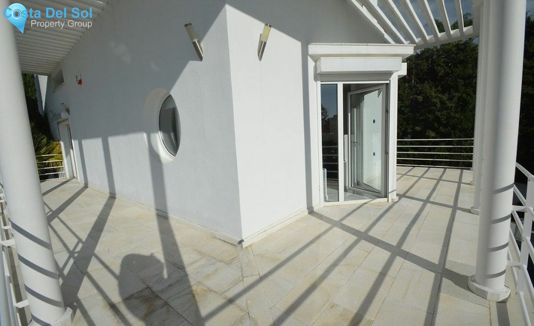 Detached Villa in Marbella-1223359