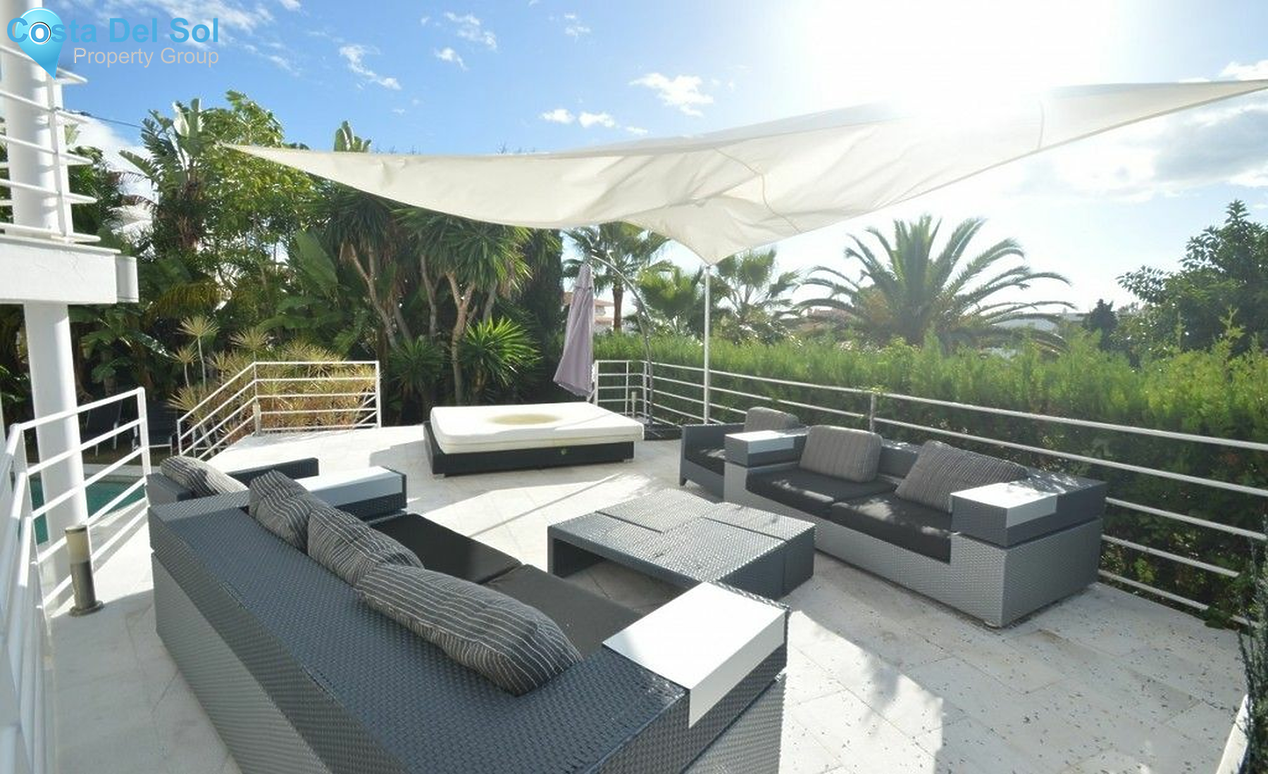 Detached Villa in Marbella-1223346