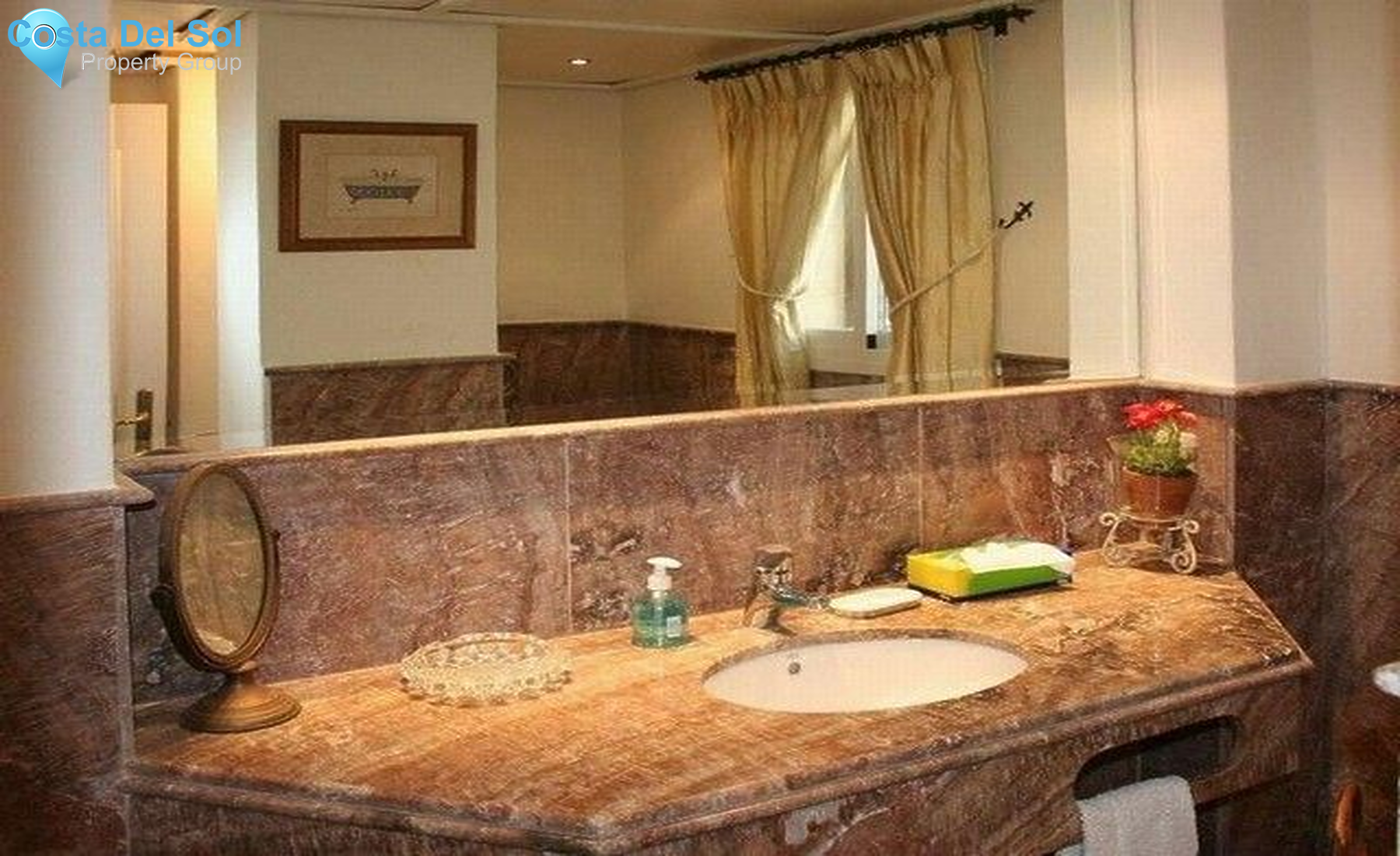 Detached Villa in Marbella-1224887