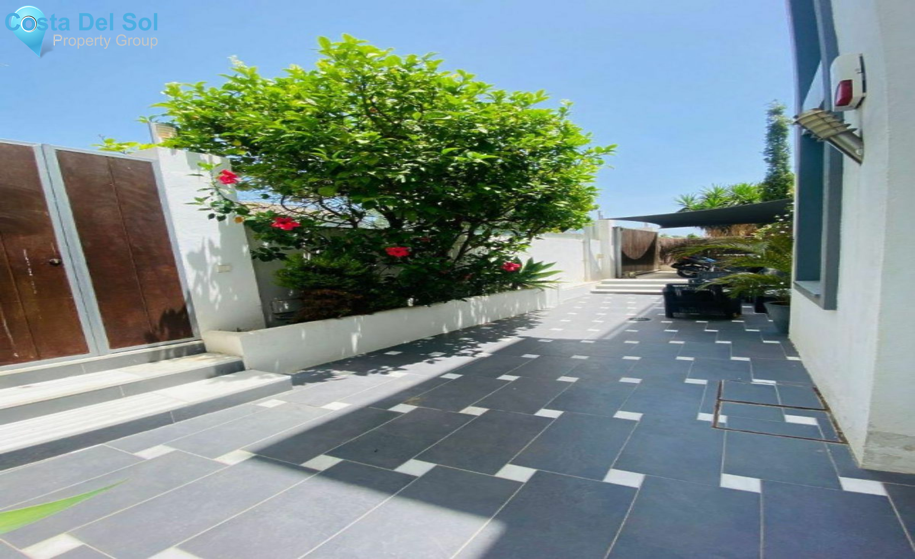 Detached Villa in Marbella-1394749