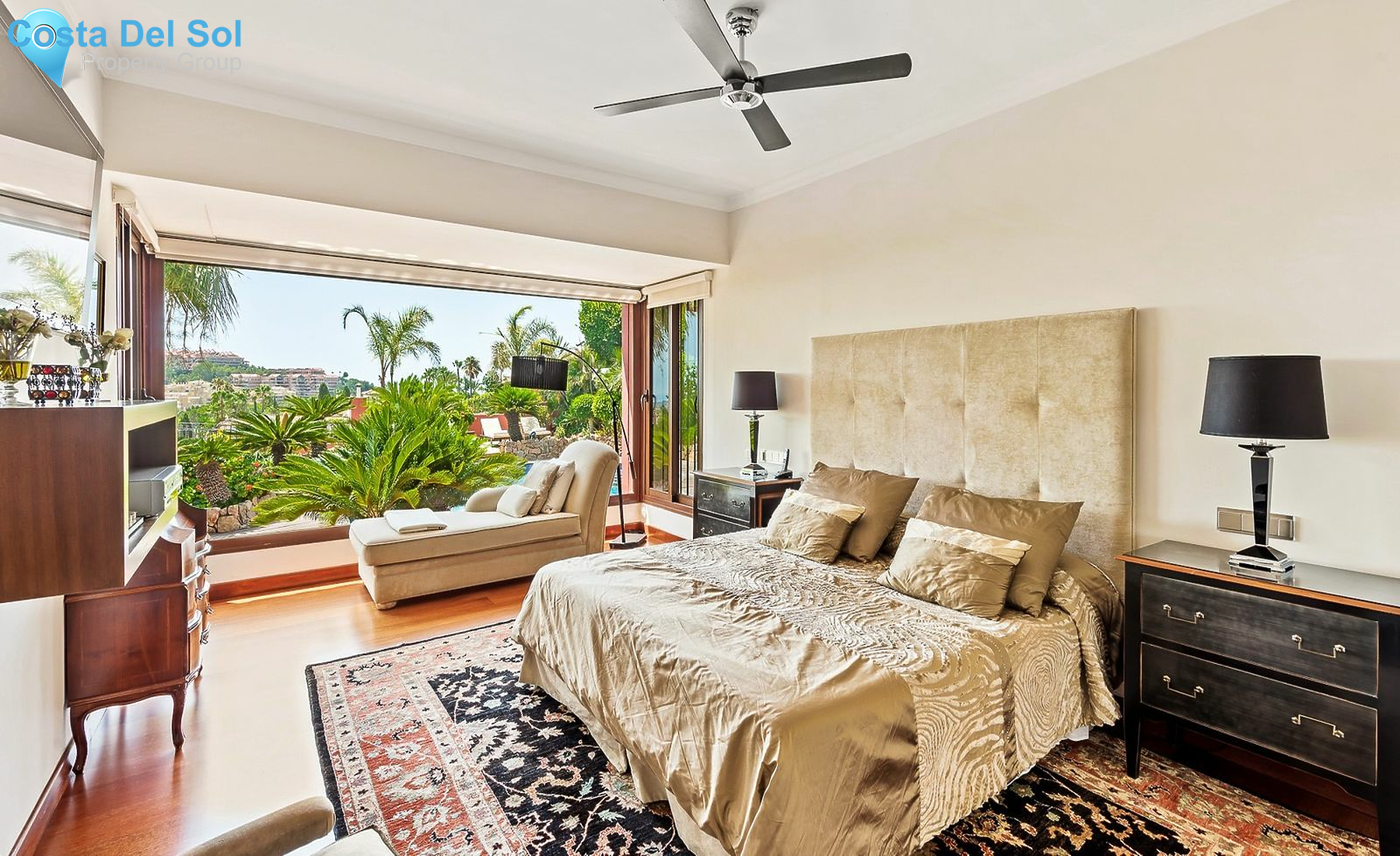 Detached Villa in Marbella-1447429