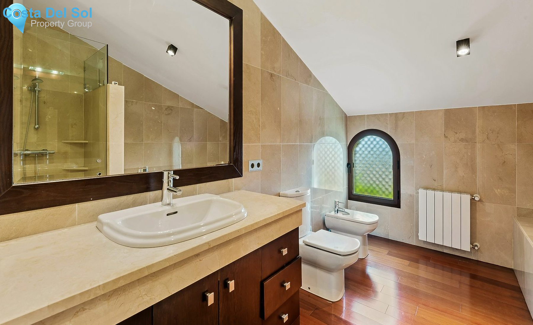 Detached Villa in Marbella-1447434