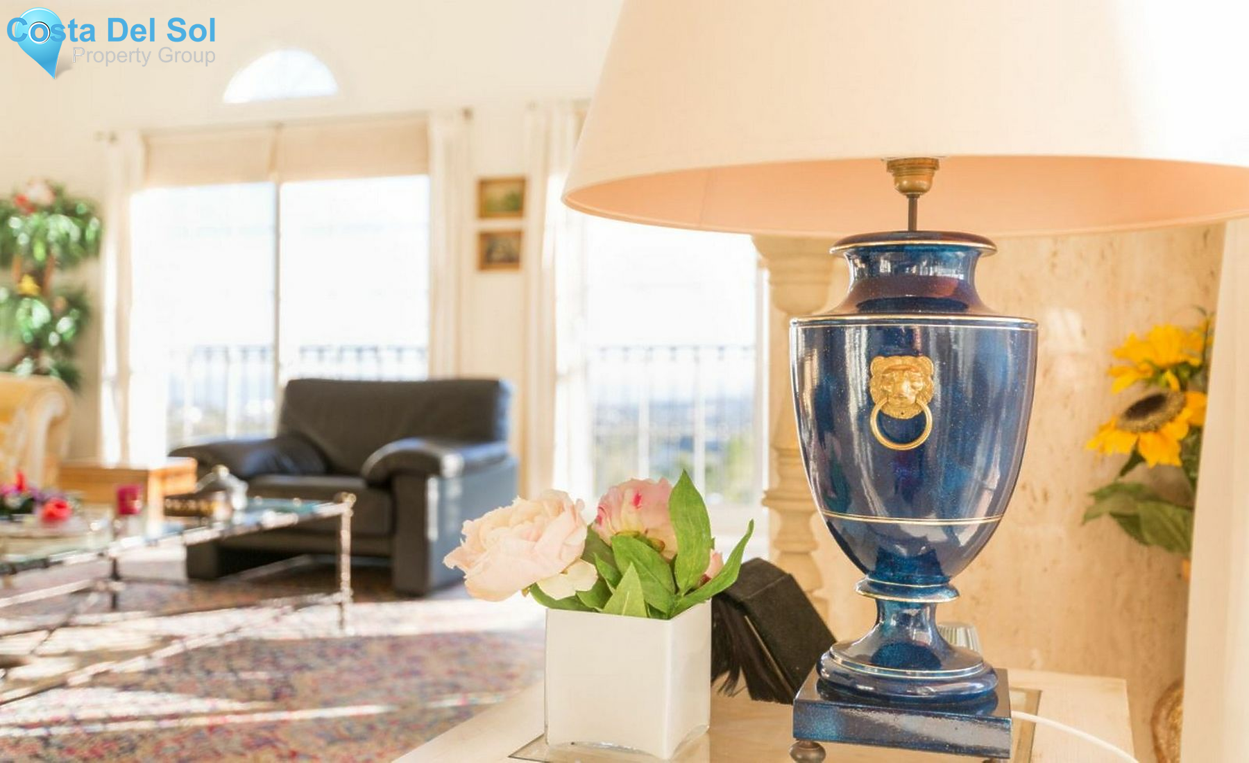 Detached Villa in Marbella-1483984