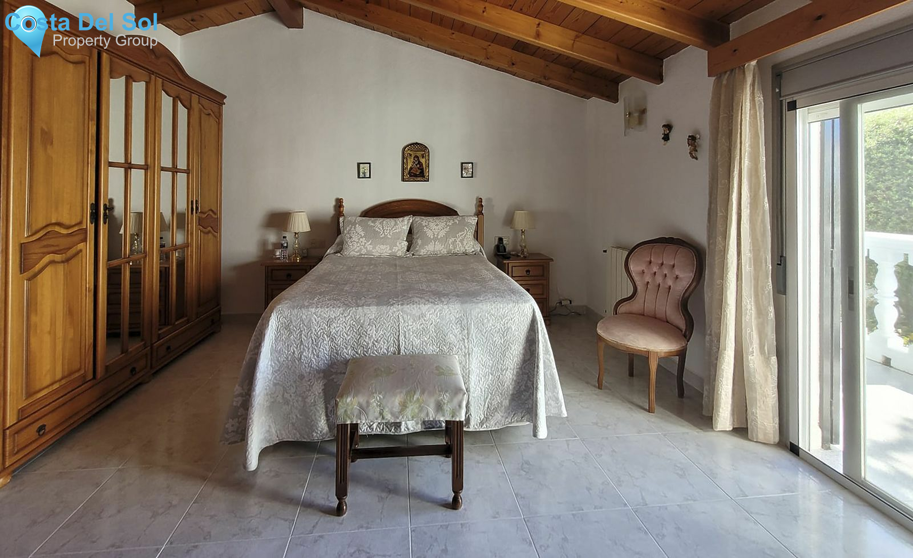 Detached Villa in Marbella-1488285
