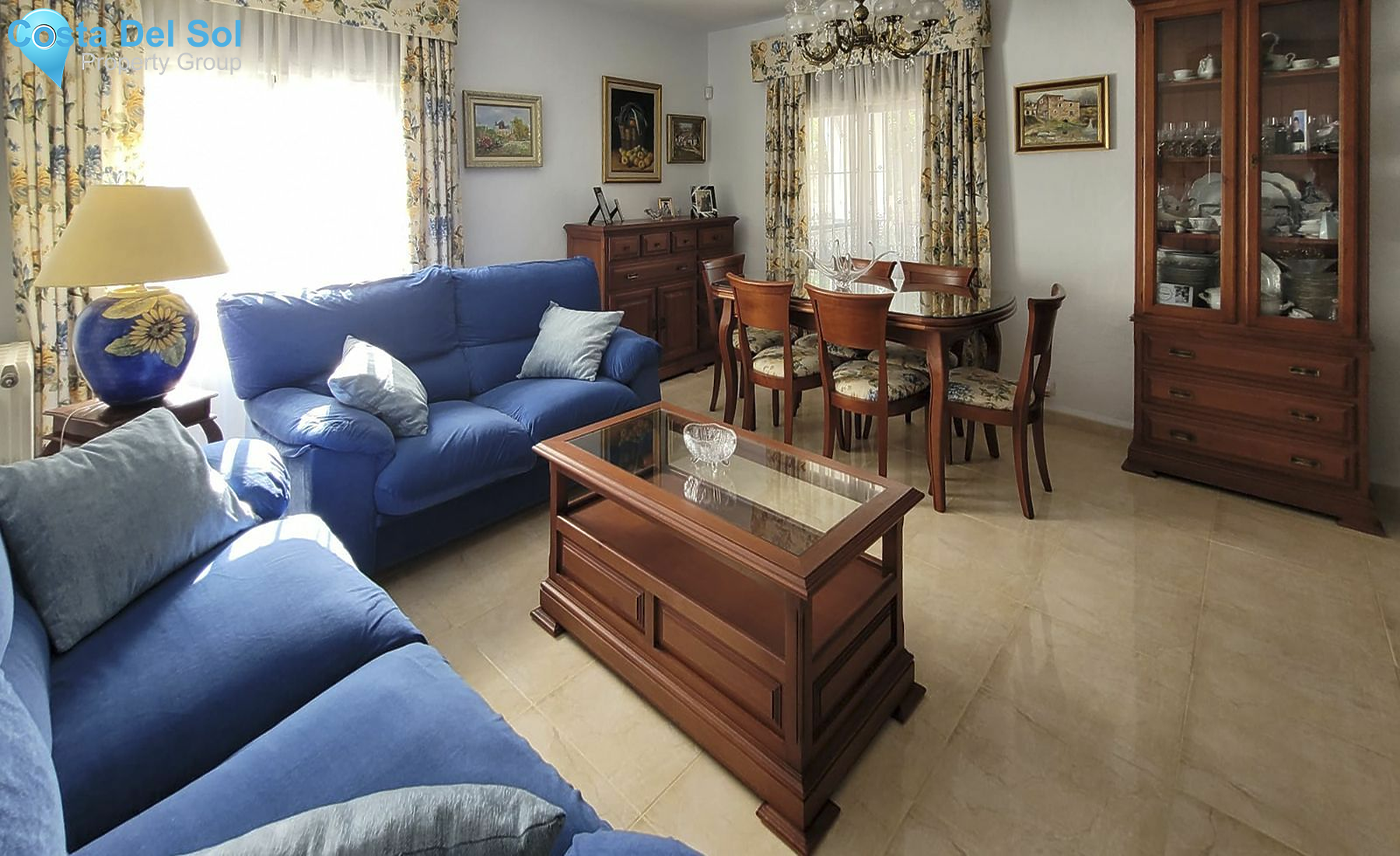 Detached Villa in Marbella-1488276