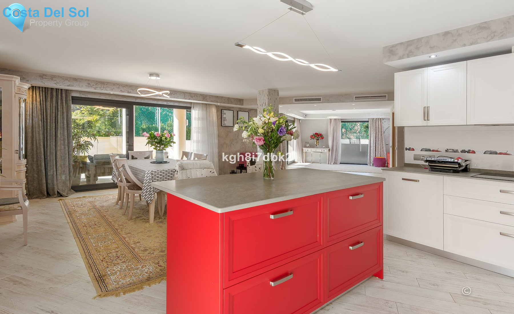 Detached Villa in Marbella-1491524