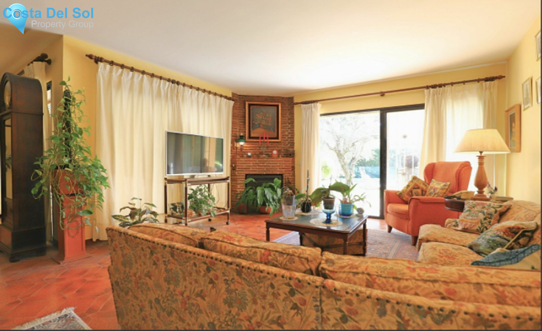 Detached Villa in Marbella-1493125