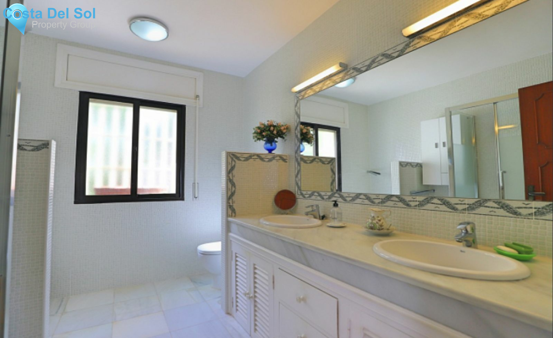 Detached Villa in Marbella-1493115