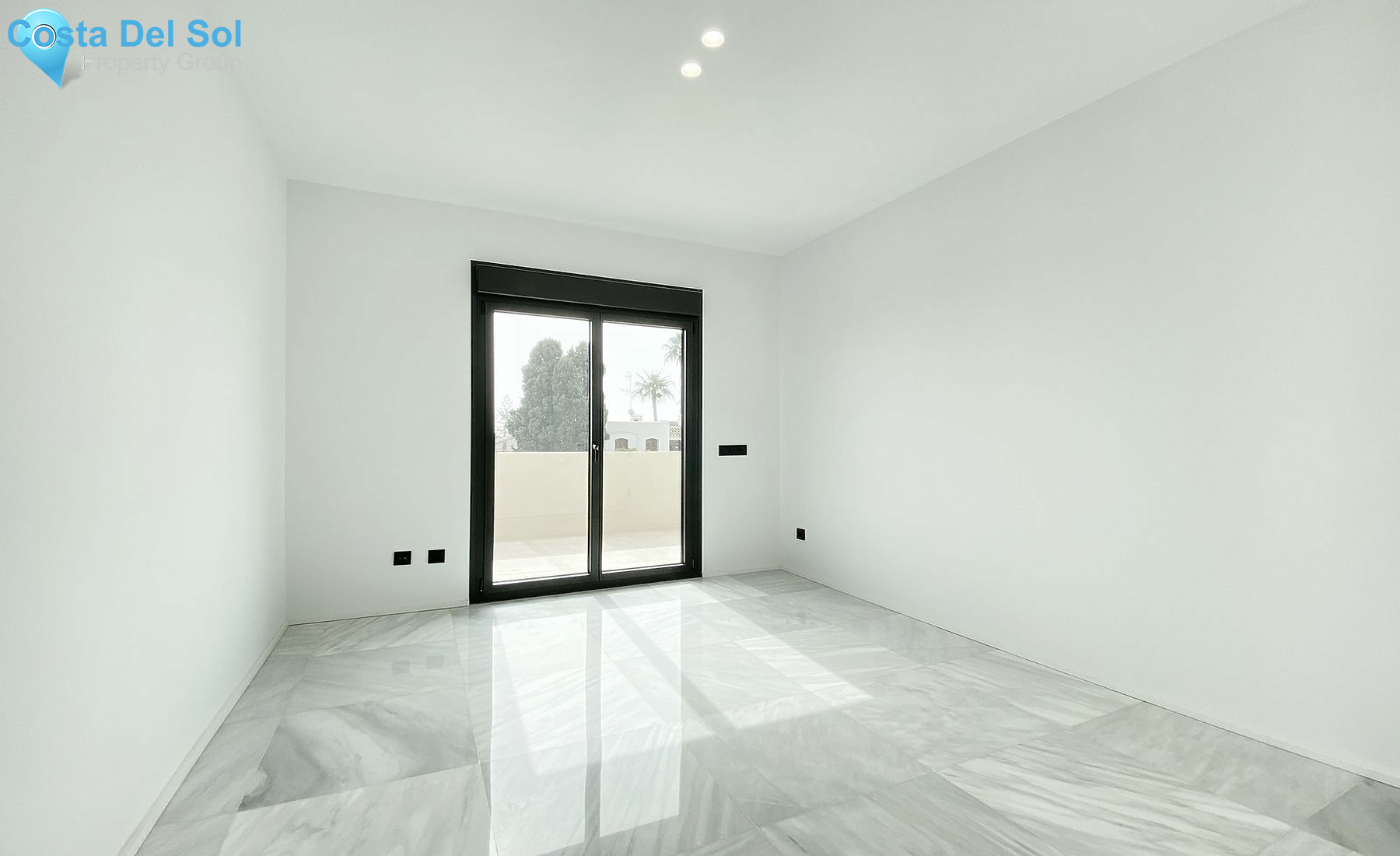 Detached Villa in Marbella-1514836