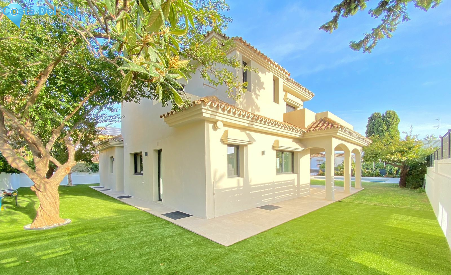 Detached Villa in Marbella-1514826