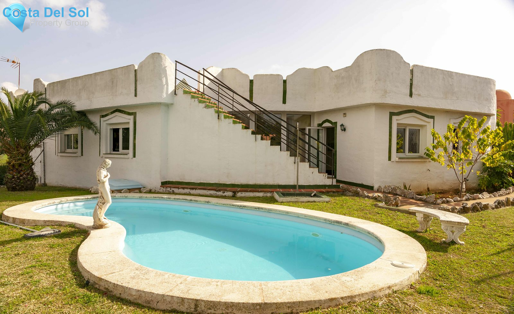 Detached Villa in Marbella-1521353
