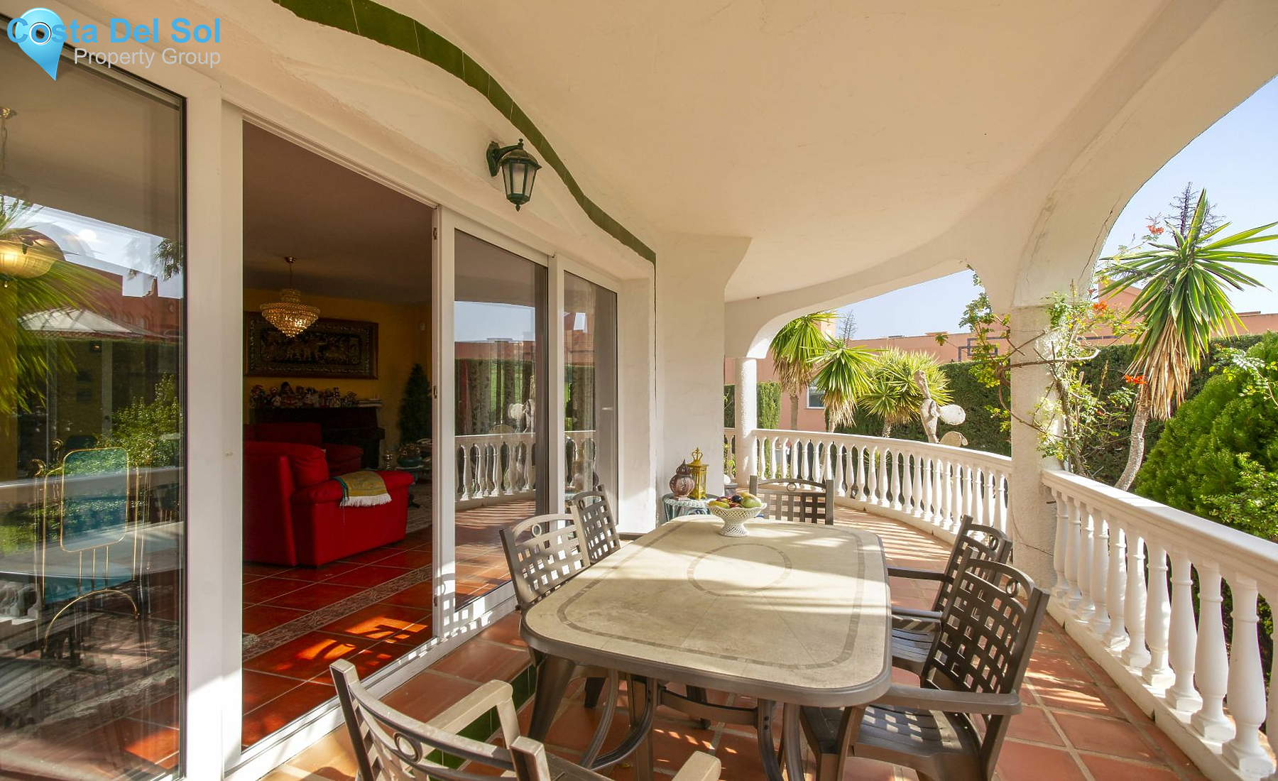 Detached Villa in Marbella-1521340