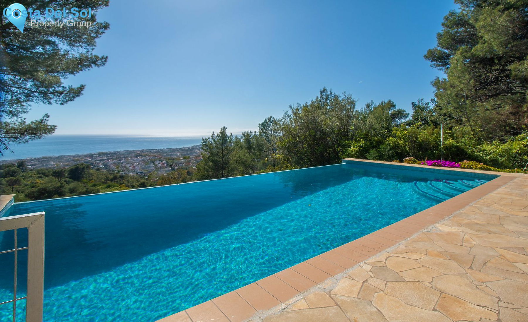 Detached Villa in Marbella