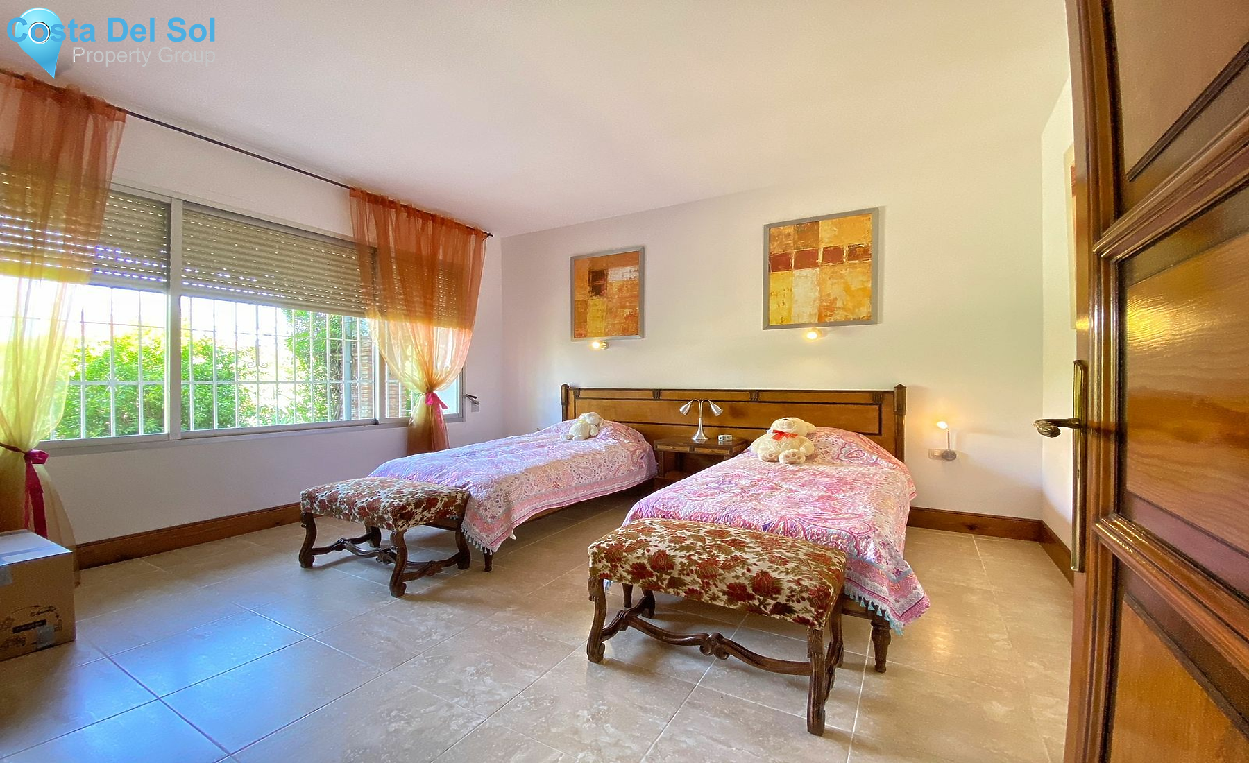 Detached Villa in Marbella-1554502