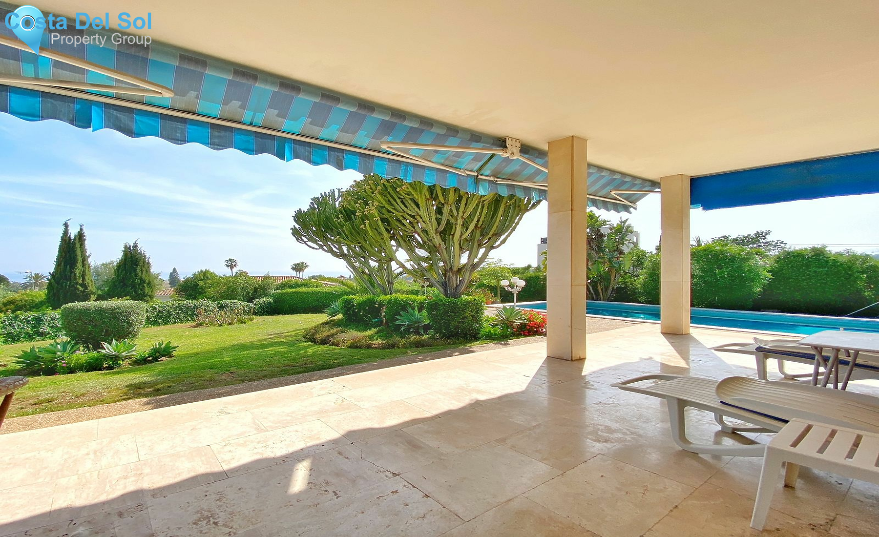 Detached Villa in Marbella-1554503