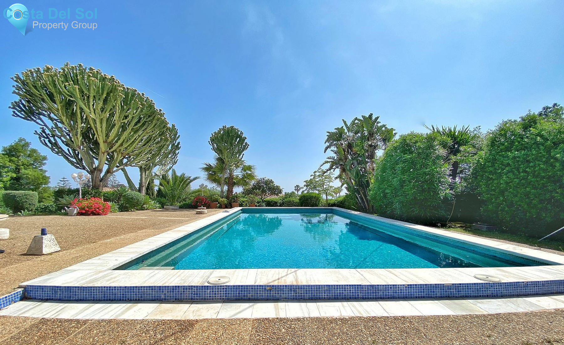 Detached Villa in Marbella-1554505