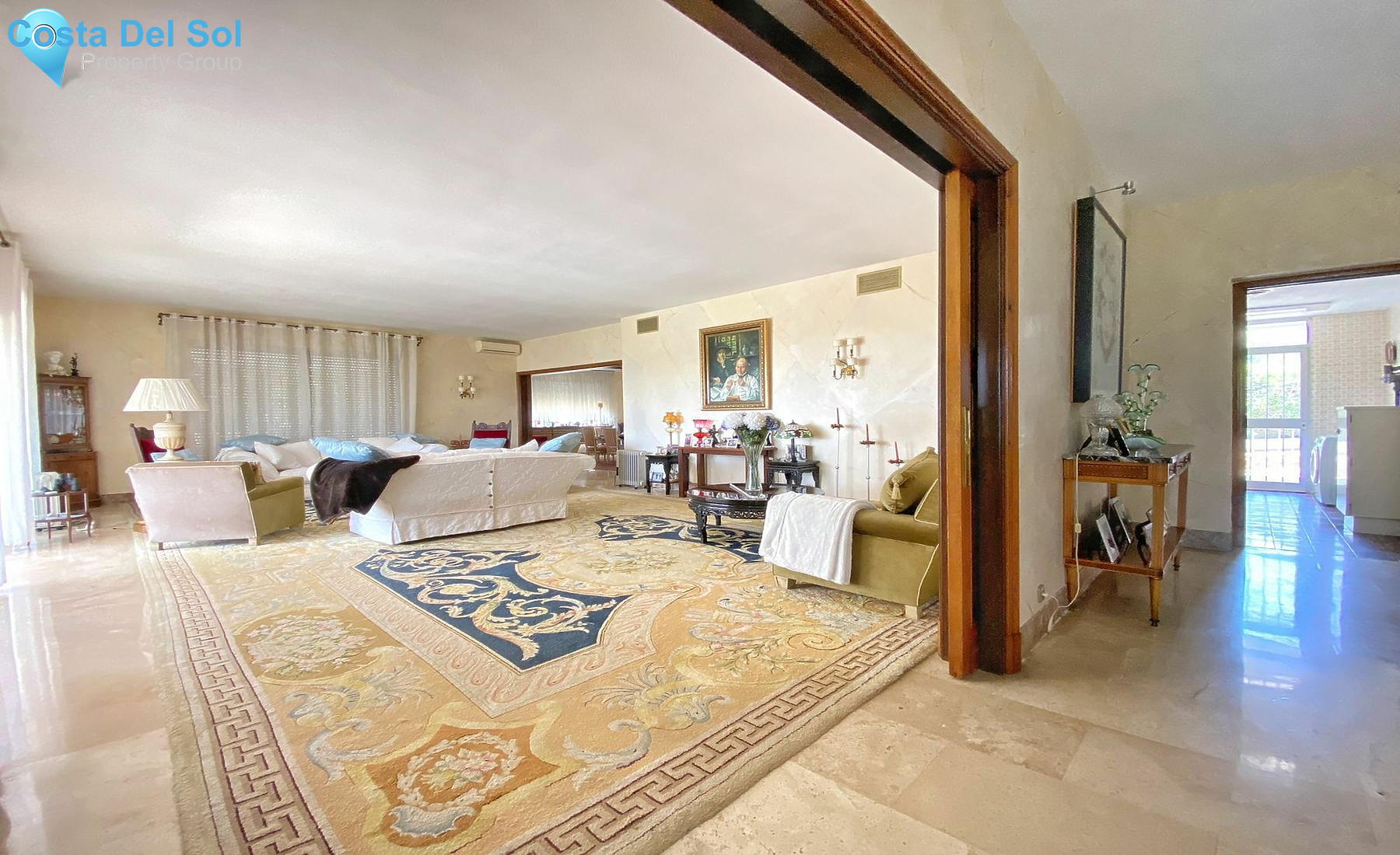 Detached Villa in Marbella-1554492