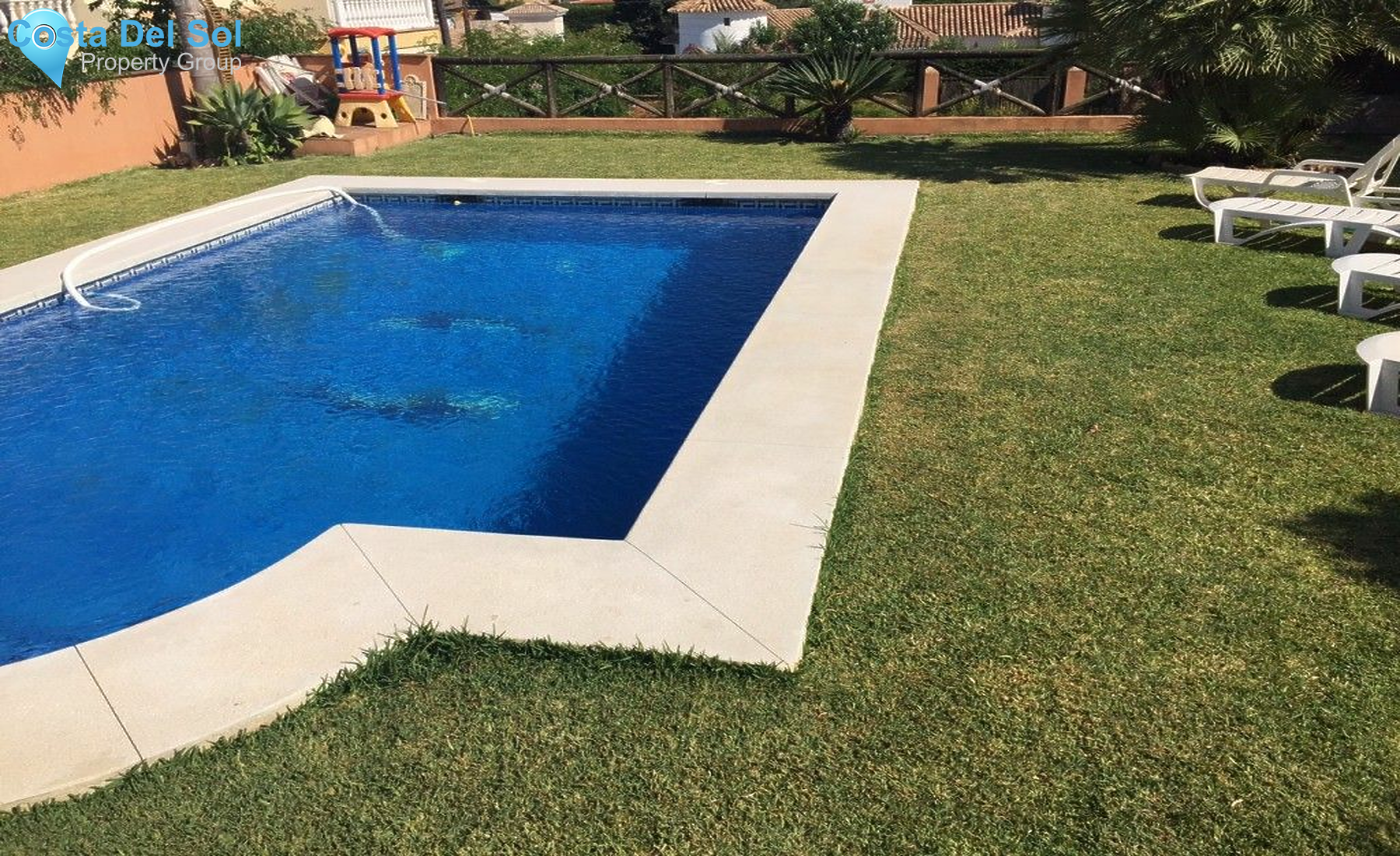 Detached Villa in Mijas Costa-1141334