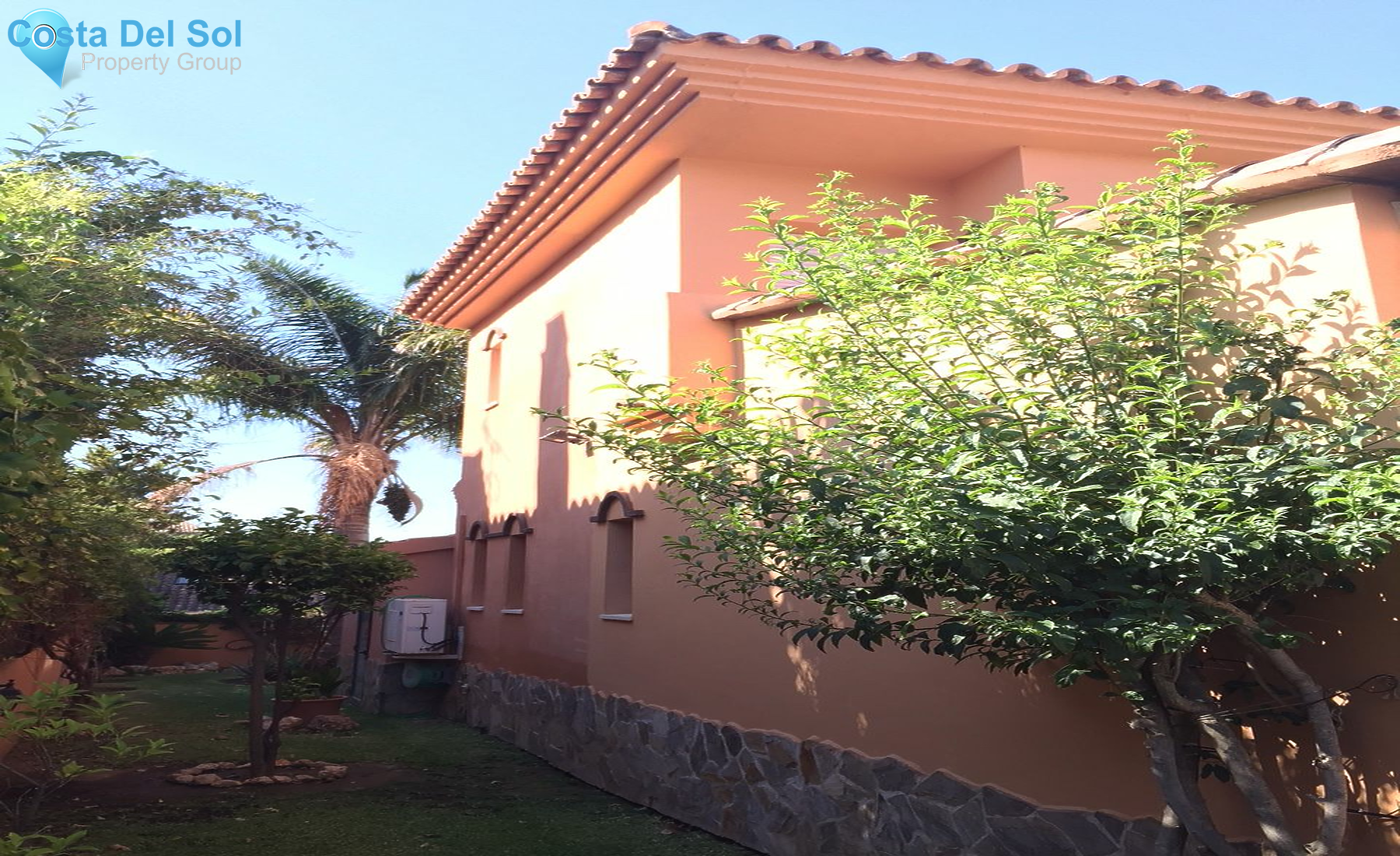 Detached Villa in Mijas Costa-1141323