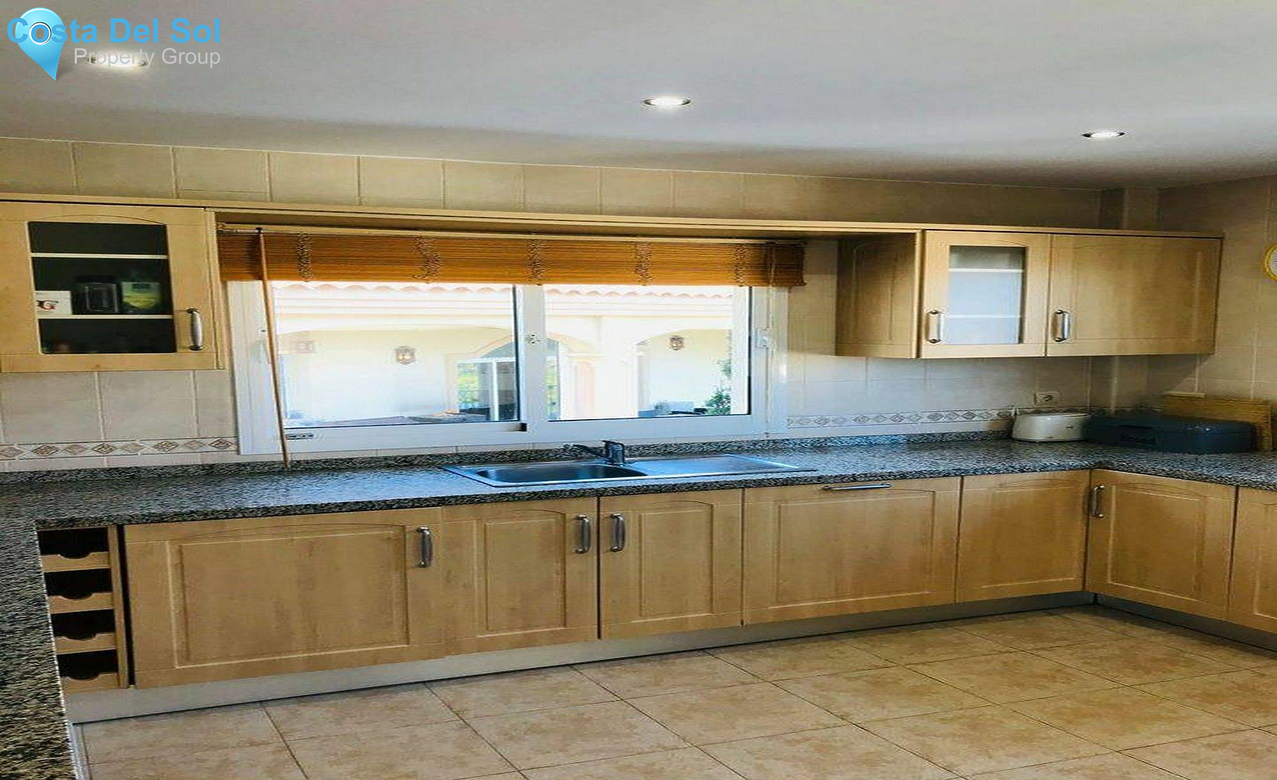 Detached Villa in Mijas Costa-1152272