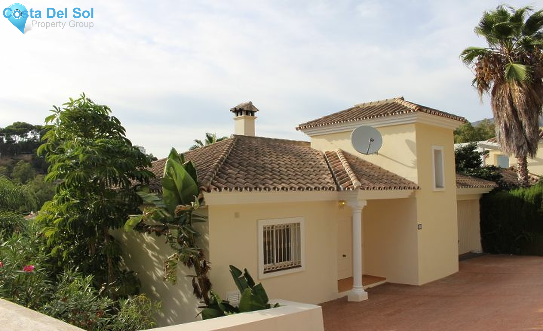 Detached Villa in Mijas Costa-1165554