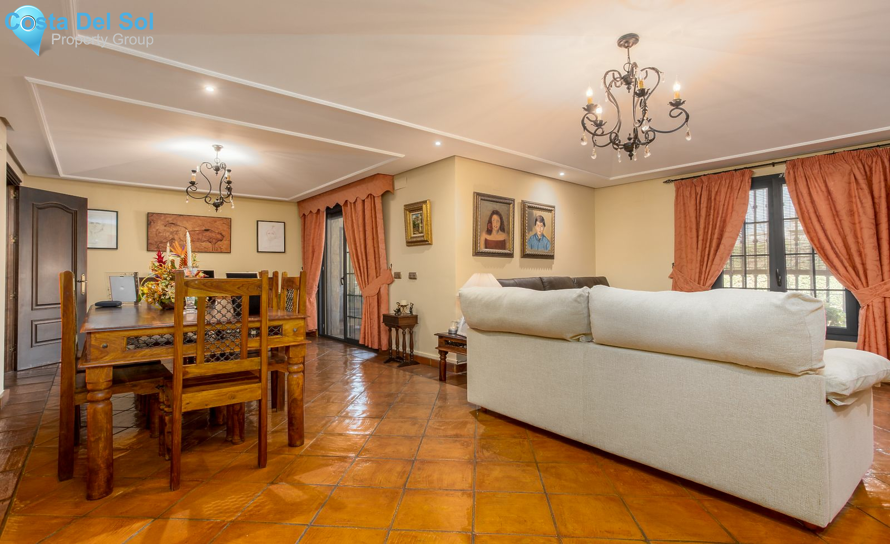 Detached Villa in Mijas Costa-1167333