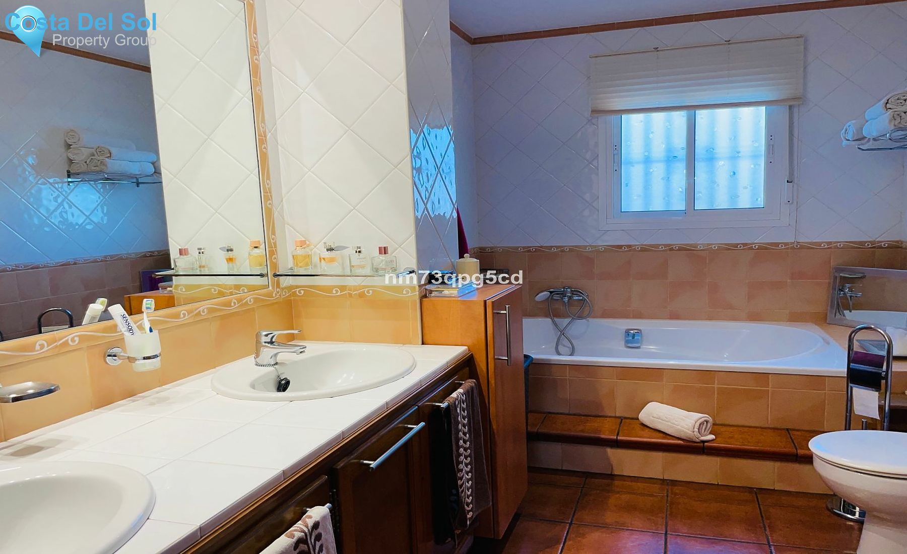 Detached Villa in Mijas Costa-1181950